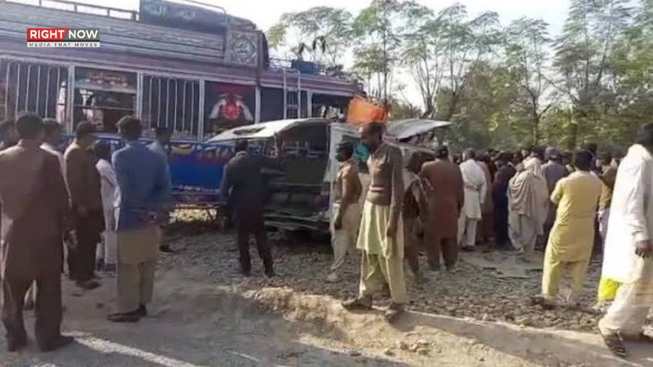 نارنگ منڈی میں بس حادثہ، 5 جاں بحق، 25 زخمی؛ ریسکیو ٹیمیں متحرک