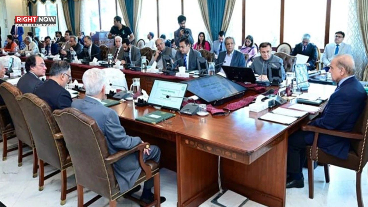 وفاقی حکومت کا کفایت شعاری پر دوبارہ غور، معاشی صورتحال میں بگاڑ کا خدشہ