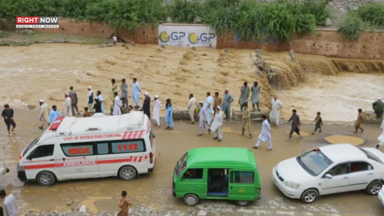 ملک بھر میں بارشوں سے حادثات، 19 افراد جاں بحق، کرنٹ اور چھتوں کے گرنے سے اموات