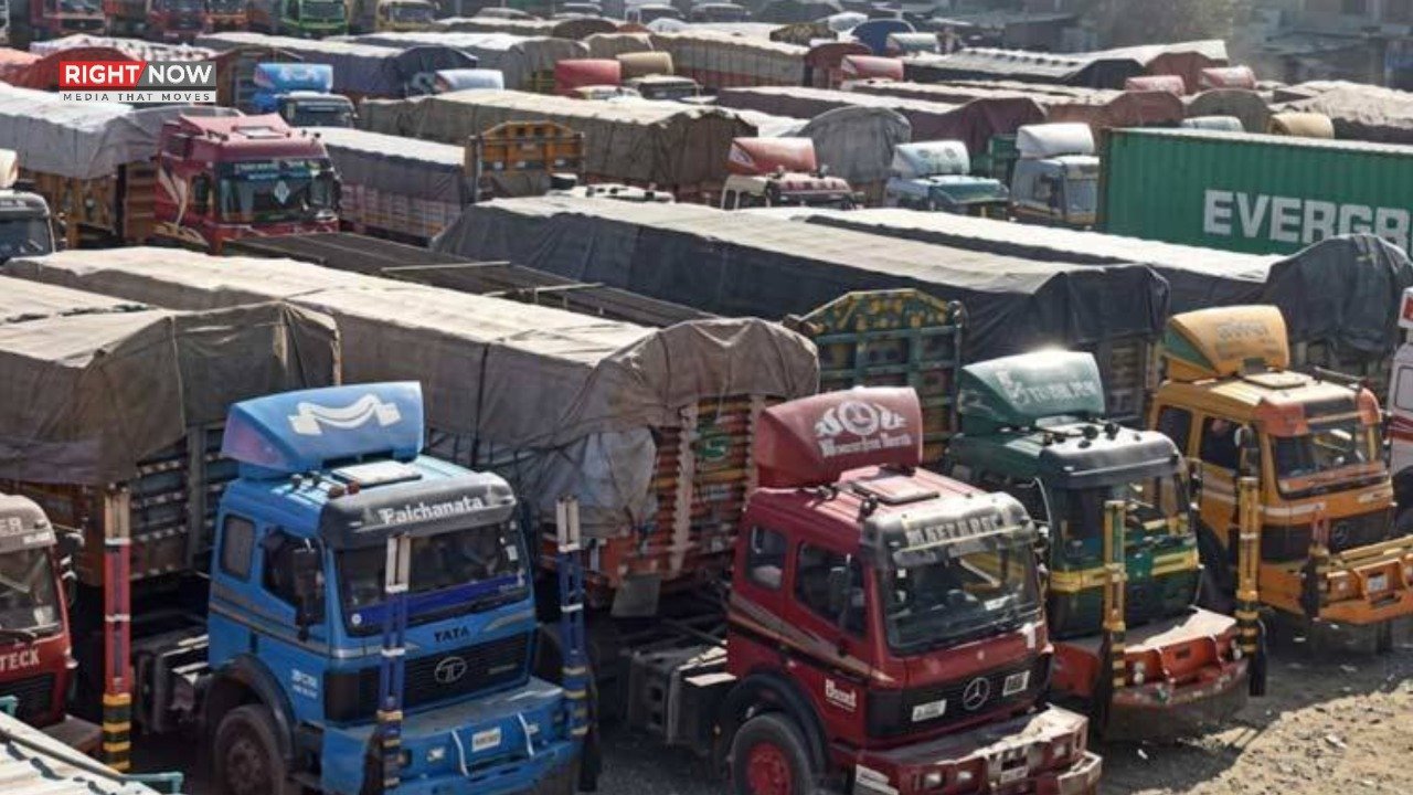 گڈز ٹرانسپورٹرز کی ہڑتال تیسرے روز بھی جاری؛ حکومت اور اتحاد کے مذاکرات