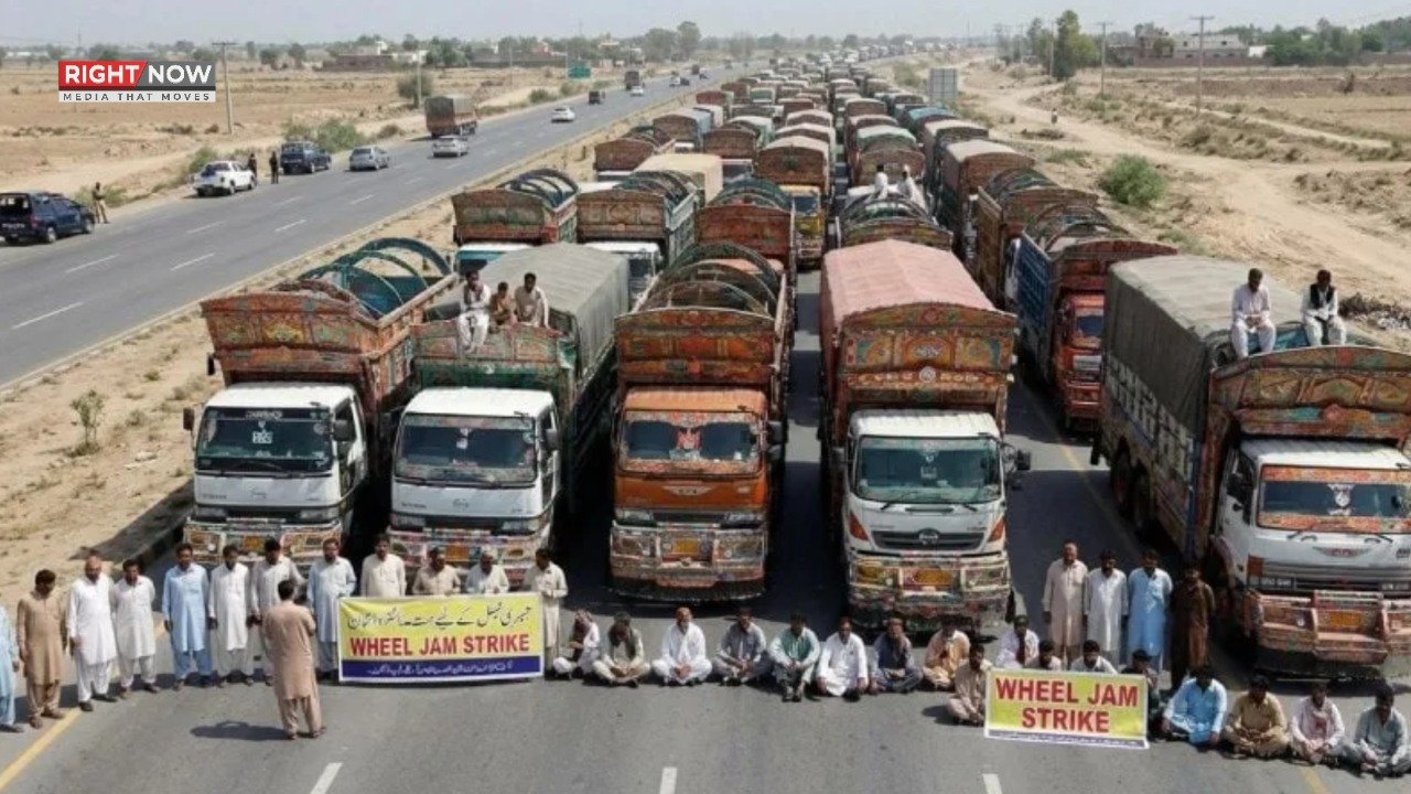 حکومتی یقین دہانی پر گڈز ٹرانسپورٹرز کی ہڑتال مؤخر، کراچی میں مذاکرات کامیاب