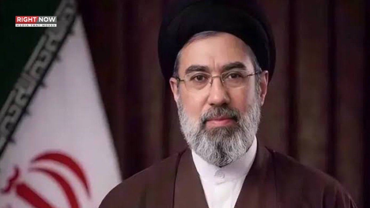 ایرانی سپریم لیڈر کا ڈالر پر انحصار کم کرنے کا حکم، معاشی استحکام پر زور