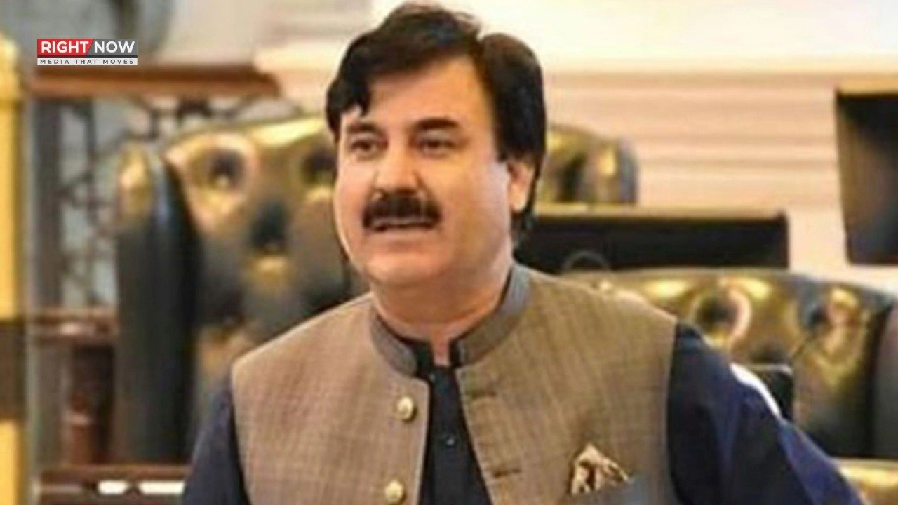 شوکت یوسفزئی لائیو شو میں رو پڑے، پارٹی قیادت کو خط لکھنے پر ٹرولنگ کا سامنا