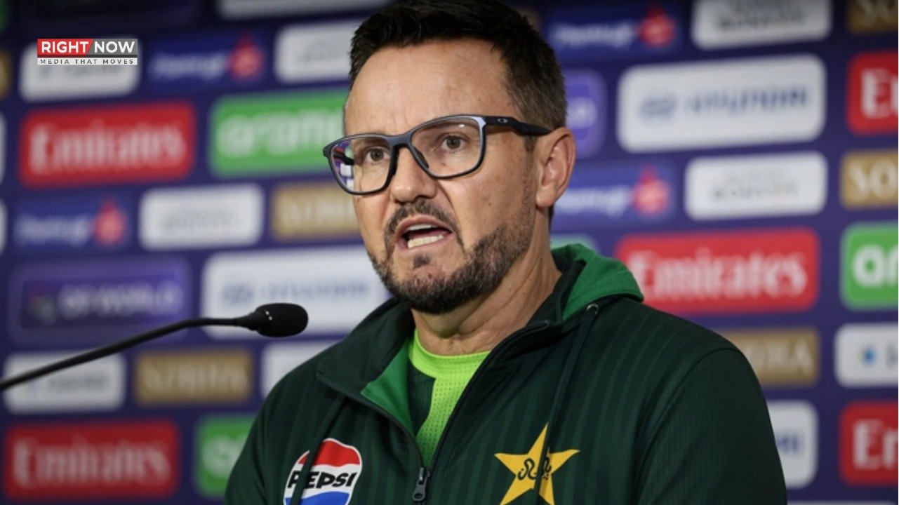 پاکستان کرکٹ ٹیم کا متوازن اسکواڈ بنانے کا ہدف، مائیک ہیسن کا اعلان