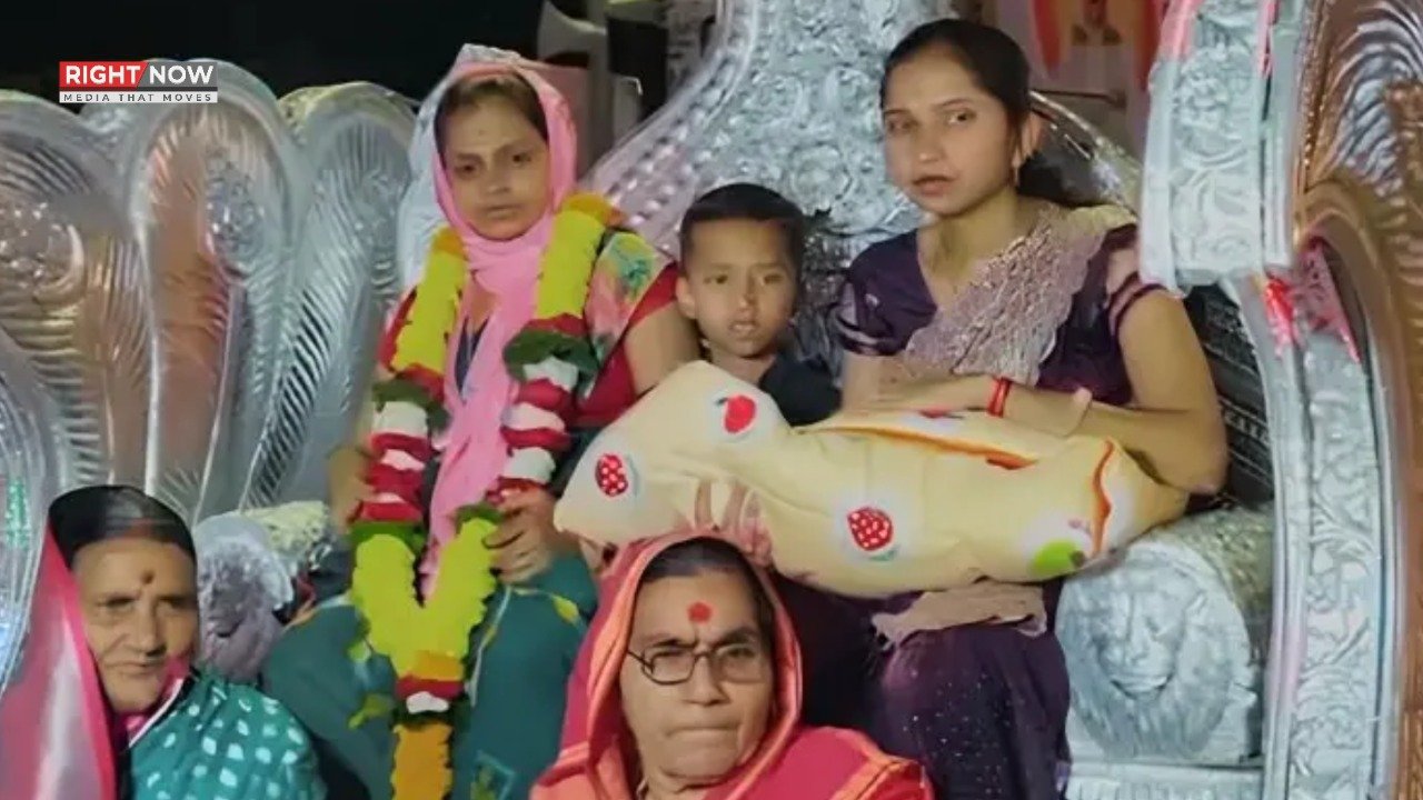 بھارت کے بیڑ ضلع میں 200 سال بعد بیٹی کی پیدائش، شاہانہ جشن کا انعقاد