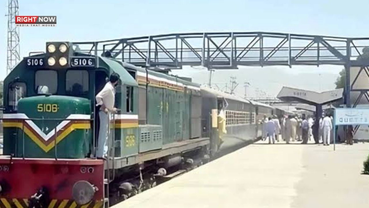 کوئٹہ ٹرین سروس بحال، دو روزہ معطلی کے بعد جعفر ایکسپریس روانہ