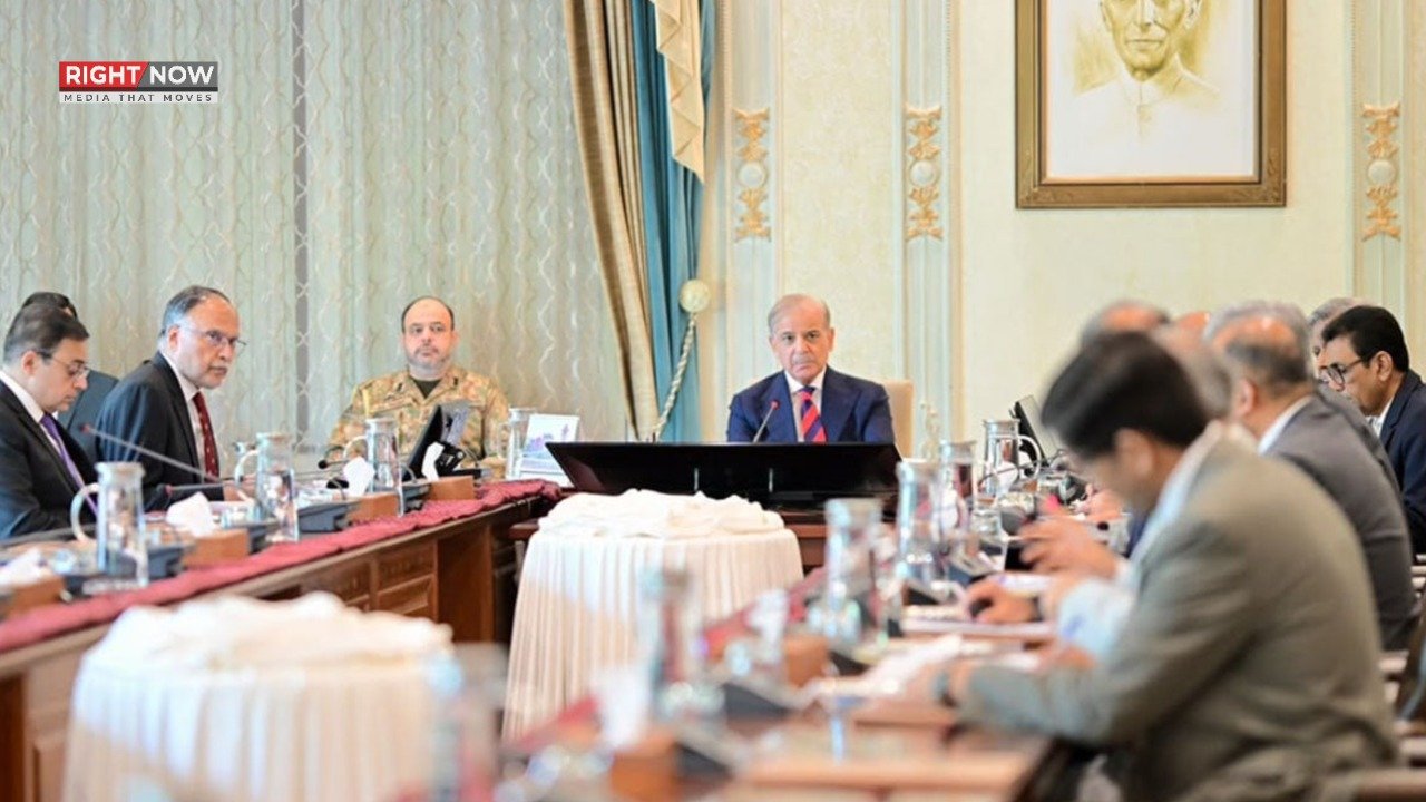 دانش یونیورسٹی کا ورچوئل کلاسز کے لیے ٹیسٹ 24 اکتوبر کو، وزیراعظم نے بریفنگ لی