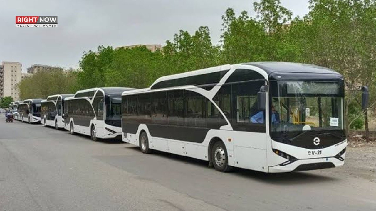 سندھ حکومت کی 500 الیکٹرک بسوں کی خریداری کی تیاری، 50 ڈبل ڈیکر نومبر تک پہنچیں گی
