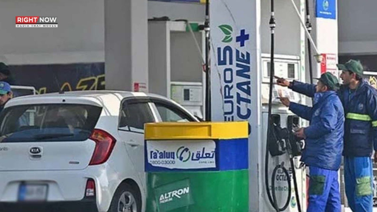 پیٹرول کی قیمت میں اضافہ، ڈیزل کی قیمت میں کمی کا اعلان
