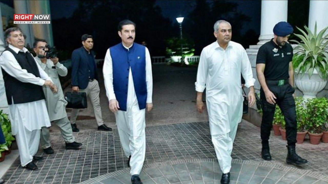پی ٹی آئی لانگ مارچ کا آغاز، محسن نقوی کی گورنر خیبرپختونخوا سے ملاقات