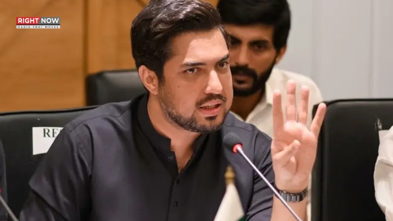 اقرار الحسن لاہور سے گرفتار، گھر سے موبائل اور لیپ ٹاپ بھی ضبط