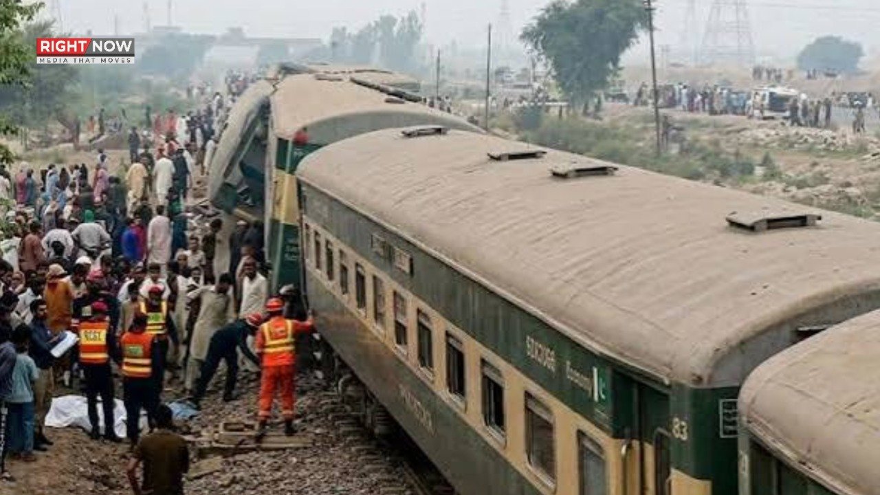 رحمان بابا ایکسپریس حادثے کا شکار، 5 افراد جاں بحق، ریلوے آپریشن متاثر