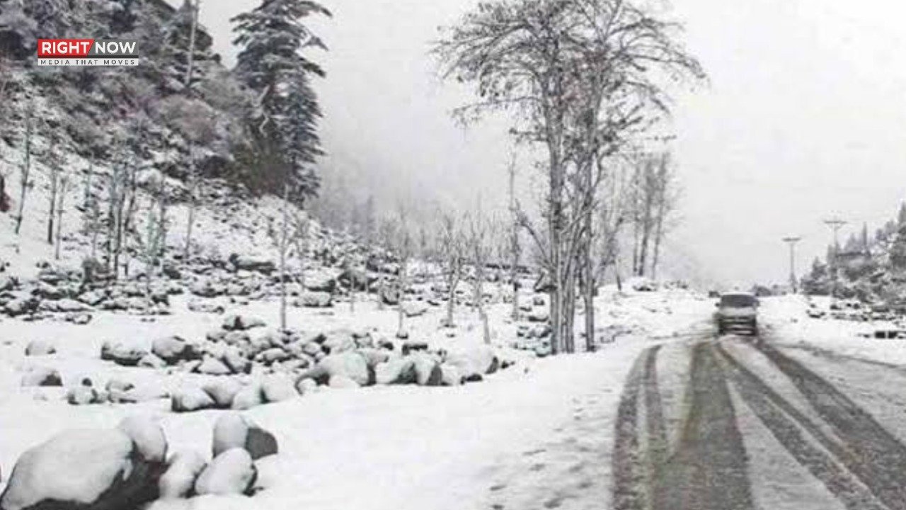 دیر میں پہلی برفباری، سردی کی لہر سے شہریوں نے گرم ملبوسات نکال لیے
