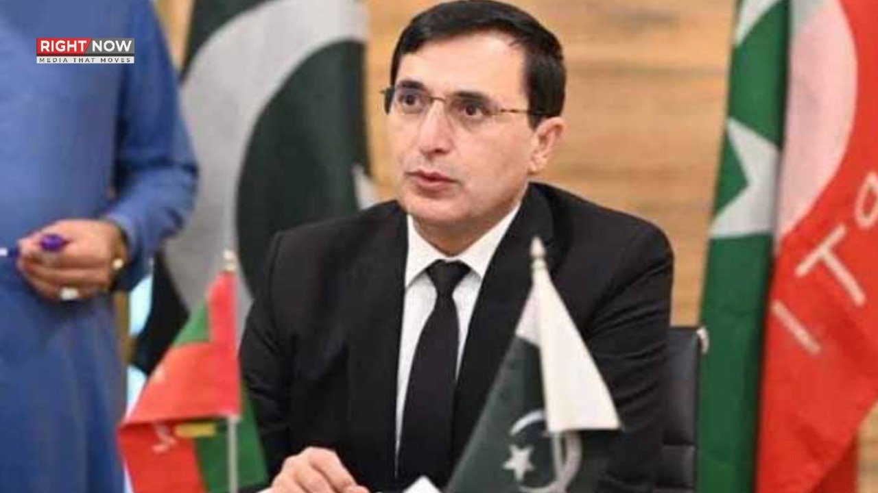 خواتین کی گرفتاری پر پی ٹی آئی چیئرمین کا اظہار تشویش، فوری رہائی کا مطالبہ